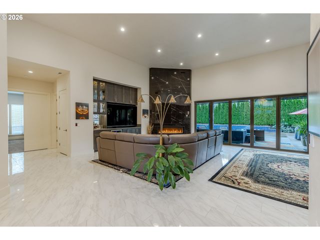 3540 WALTON Ln, Eugene, OR 97408