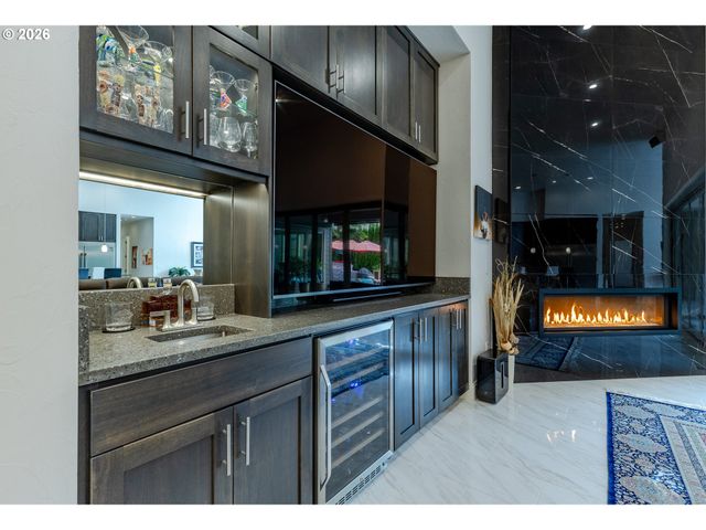 3540 WALTON Ln, Eugene, OR 97408