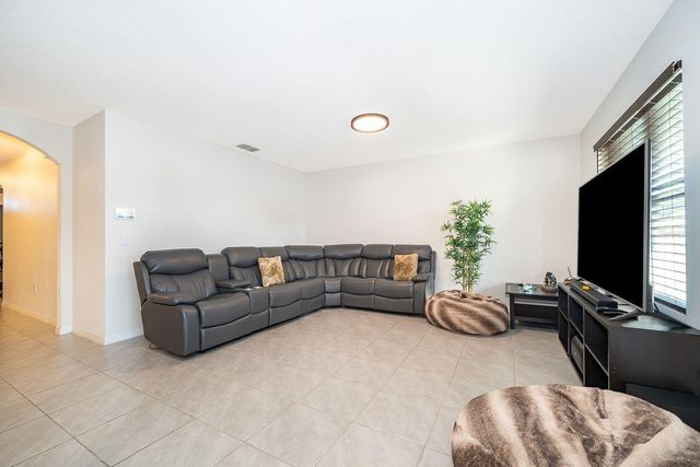 2795 HAMONIA HAMMOCK ROAD, St Cloud, FL 34773