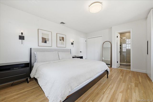 8 Bayberry Avenue, Garden City, NY 11530