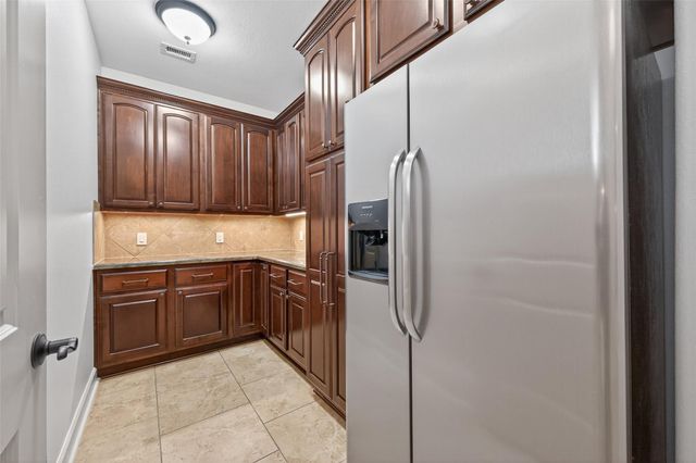 19267 Serpenteer Drive, Porter, TX 77365