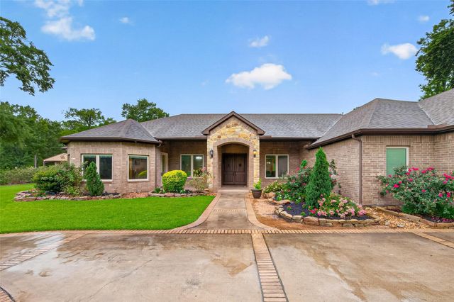 19267 Serpenteer Drive, Porter, TX 77365