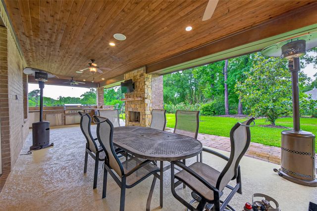 19267 Serpenteer Drive, Porter, TX 77365