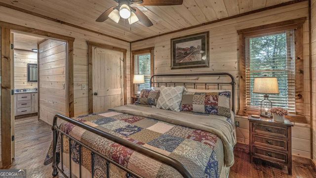 44 Windy Valley SPUR, Blue Ridge, GA 30513
