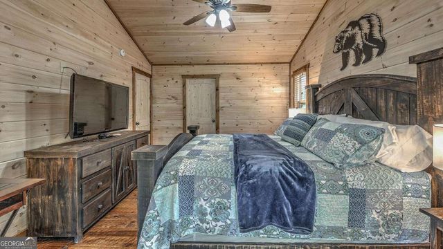 44 Windy Valley SPUR, Blue Ridge, GA 30513