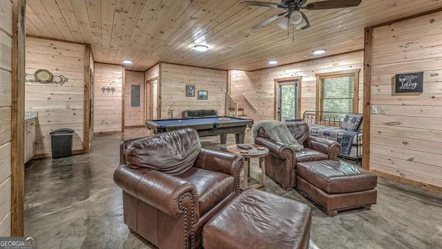44 Windy Valley SPUR, Blue Ridge, GA 30513