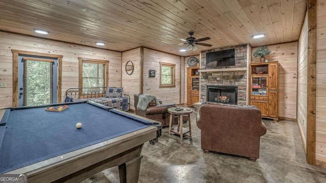 44 Windy Valley SPUR, Blue Ridge, GA 30513