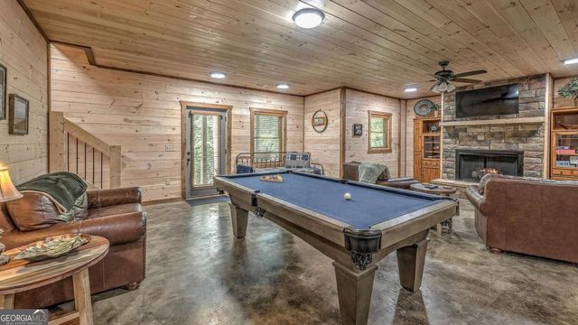 44 Windy Valley SPUR, Blue Ridge, GA 30513