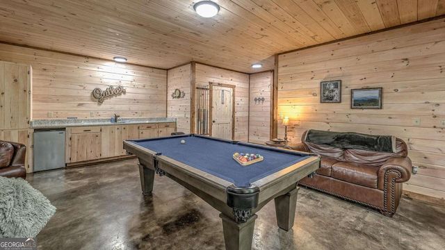 44 Windy Valley SPUR, Blue Ridge, GA 30513