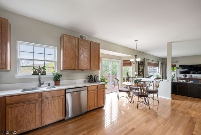 432 ROCK RIDGE ROAD, Jefferson Twp., NJ 07849