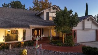 2940 Crystal Bay Drive, Las Vegas, NV 89117