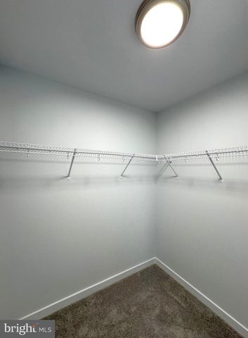 144 OLGA DR, Martinsburg, WV 25403