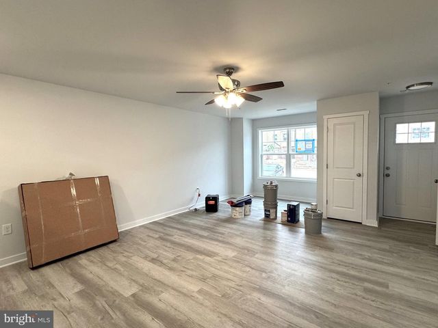 144 OLGA DR, Martinsburg, WV 25403