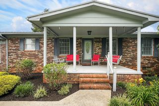 960 Country Club Rd, Sparta, TN 38583