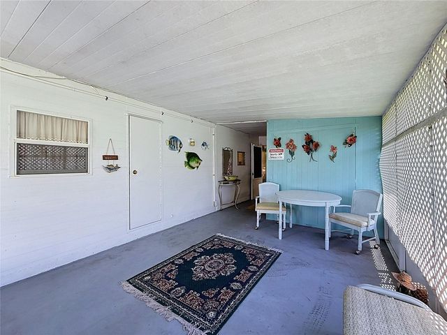 1521 LAKEVIEW DRIVE, Tavares, FL 32778
