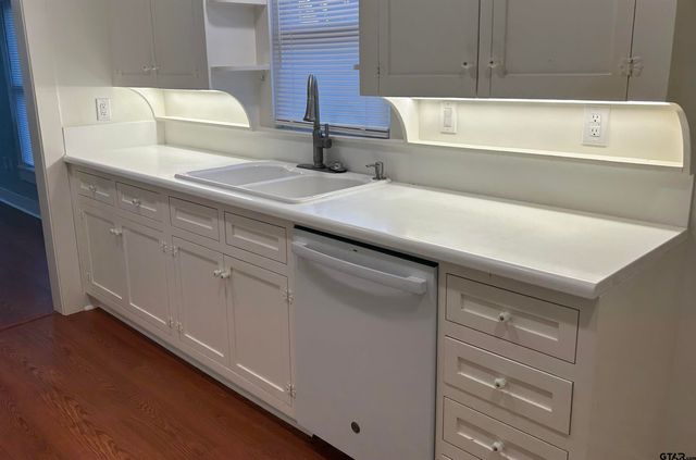 407 Blair, Mineola, TX 75773