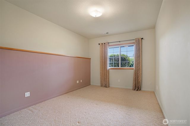 8024 68th Loop SE, Olympia, WA 98513