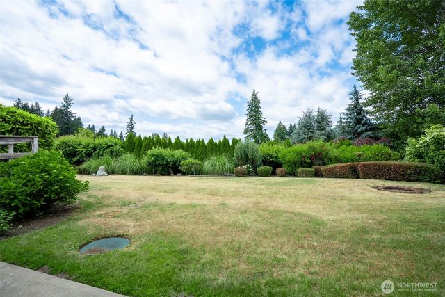 8024 68th Loop SE, Olympia, WA 98513