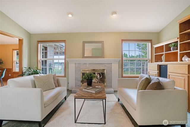 8024 68th Loop SE, Olympia, WA 98513