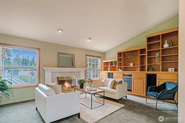 8024 68th Loop SE, Olympia, WA 98513