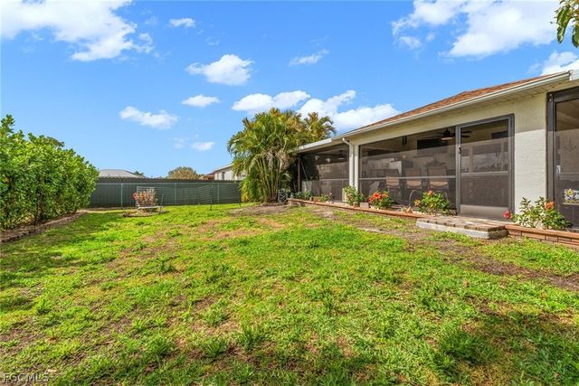 2939 NW 4th PL, Cape Coral, FL 33993