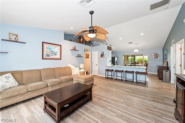 2939 NW 4th PL, Cape Coral, FL 33993