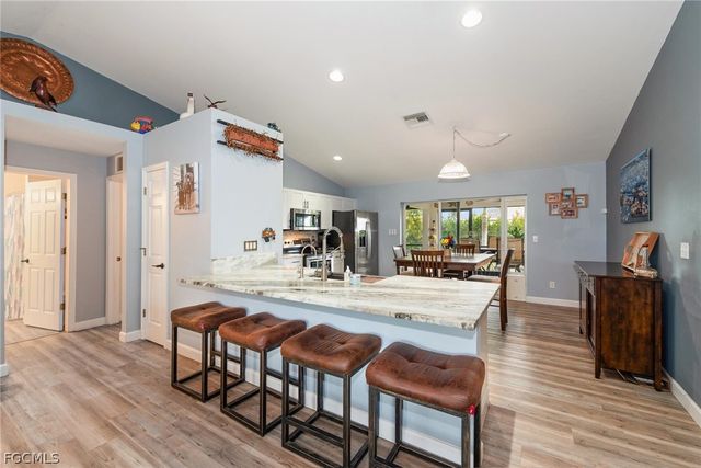 2939 NW 4th PL, Cape Coral, FL 33993