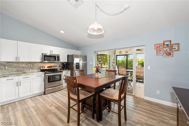 2939 NW 4th PL, Cape Coral, FL 33993