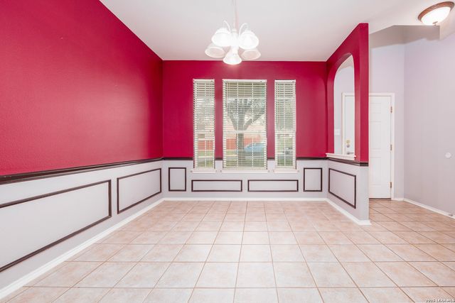 2438 Encino Cedros, San Antonio, TX 78259