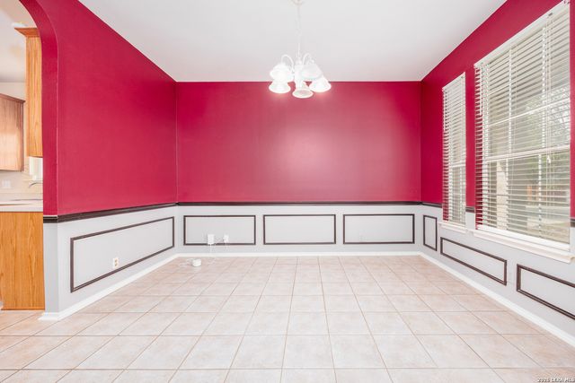 2438 Encino Cedros, San Antonio, TX 78259