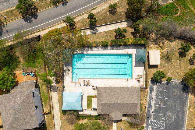 2438 Encino Cedros, San Antonio, TX 78259