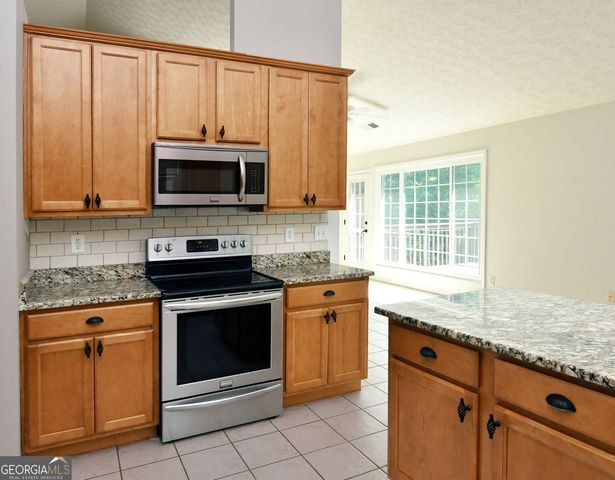 795 Sunset Ridge Lane SE, Lawrenceville, GA 30045
