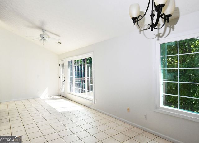 795 Sunset Ridge Lane SE, Lawrenceville, GA 30045