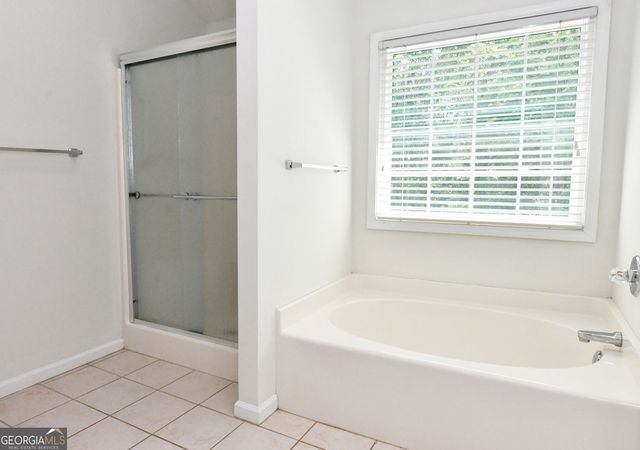 795 Sunset Ridge Lane SE, Lawrenceville, GA 30045