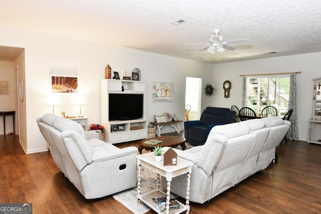 795 Sunset Ridge Lane SE, Lawrenceville, GA 30045