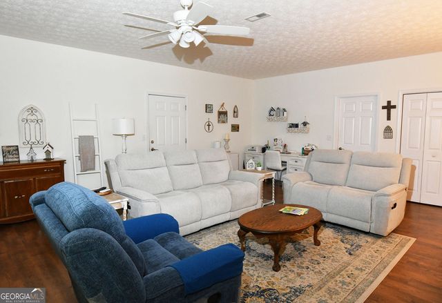 795 Sunset Ridge Lane SE, Lawrenceville, GA 30045