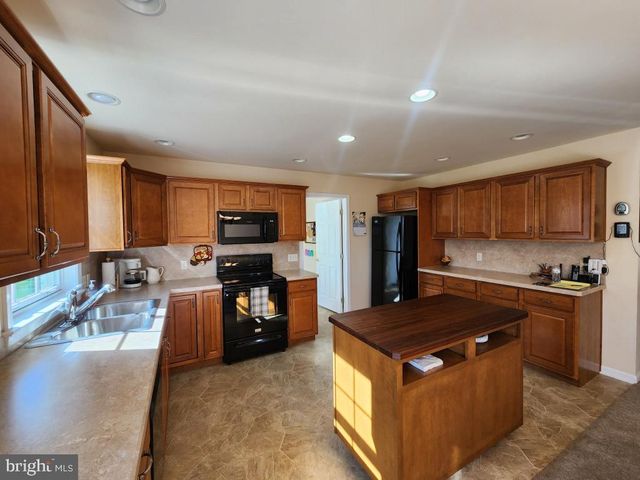 448 DRYTOWN RD, Holtwood, PA 17532