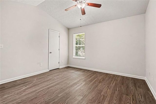 2062 W Morgan's Bluff Court, Lithonia, GA 30058