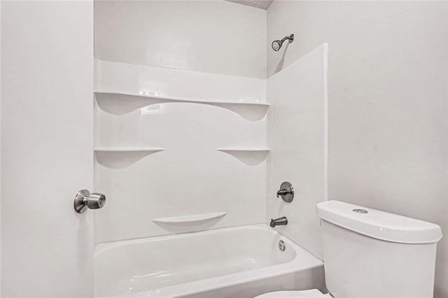 2062 W Morgan's Bluff Court, Lithonia, GA 30058