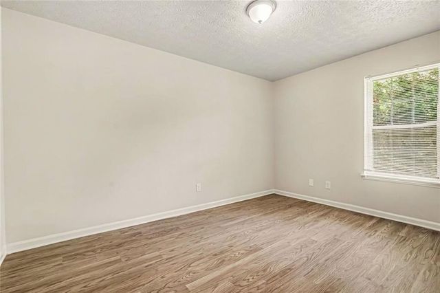 2062 W Morgan's Bluff Court, Lithonia, GA 30058