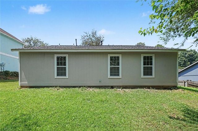 2062 W Morgan's Bluff Court, Lithonia, GA 30058