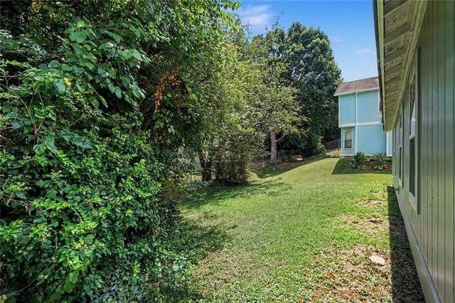 2062 W Morgan's Bluff Court, Lithonia, GA 30058