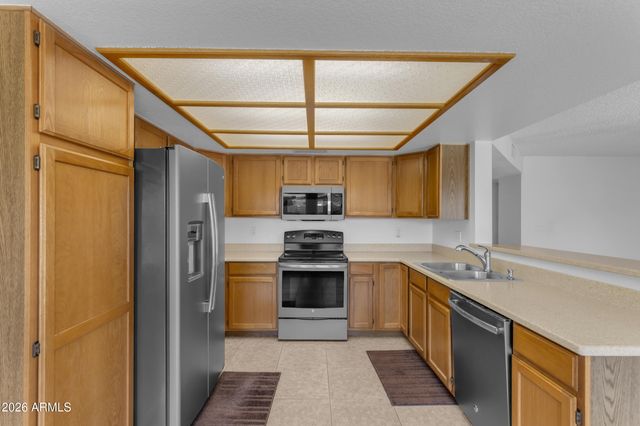 6945 W COLUMBINE Drive, Peoria, AZ 85381