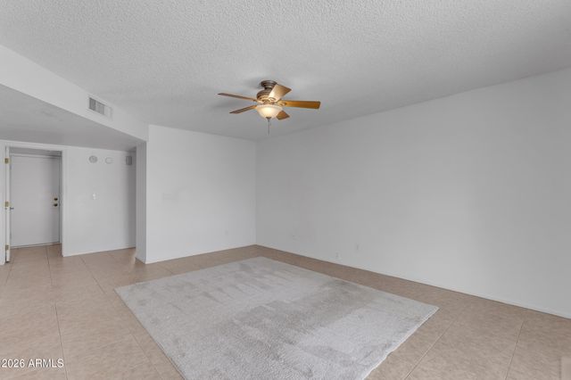 6945 W COLUMBINE Drive, Peoria, AZ 85381