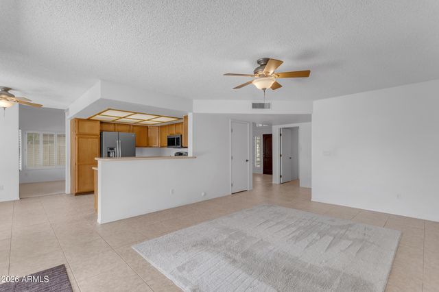 6945 W COLUMBINE Drive, Peoria, AZ 85381