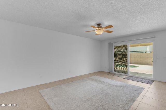 6945 W COLUMBINE Drive, Peoria, AZ 85381