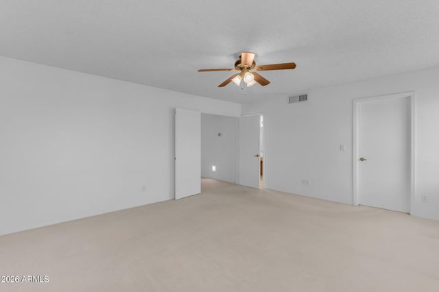 6945 W COLUMBINE Drive, Peoria, AZ 85381