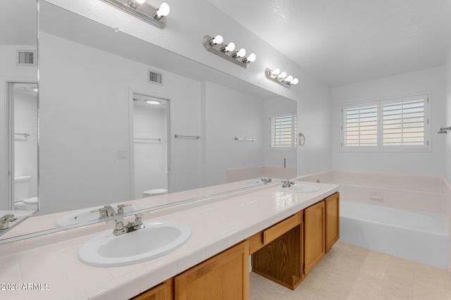6945 W COLUMBINE Drive, Peoria, AZ 85381