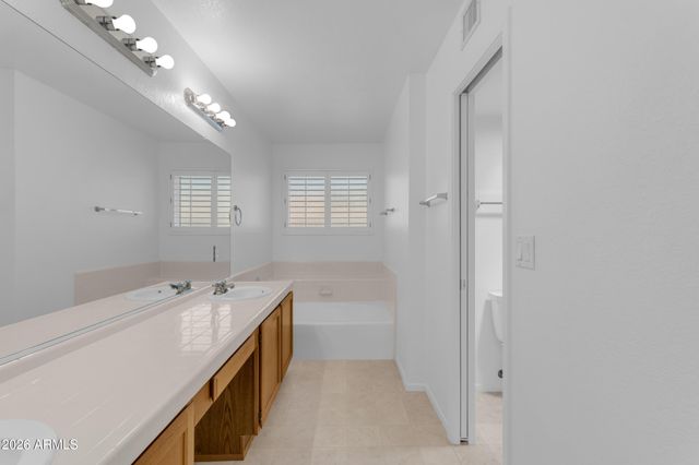 6945 W COLUMBINE Drive, Peoria, AZ 85381