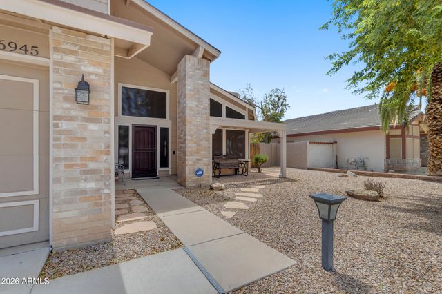 6945 W COLUMBINE Drive, Peoria, AZ 85381